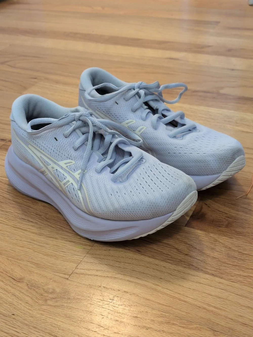Asics Gel-Excite 11 Athletic Shoes